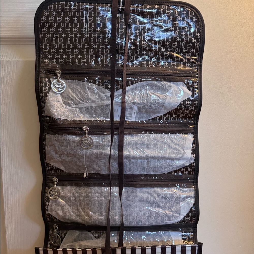 Henri Bendel Black and White Jewelry Roll